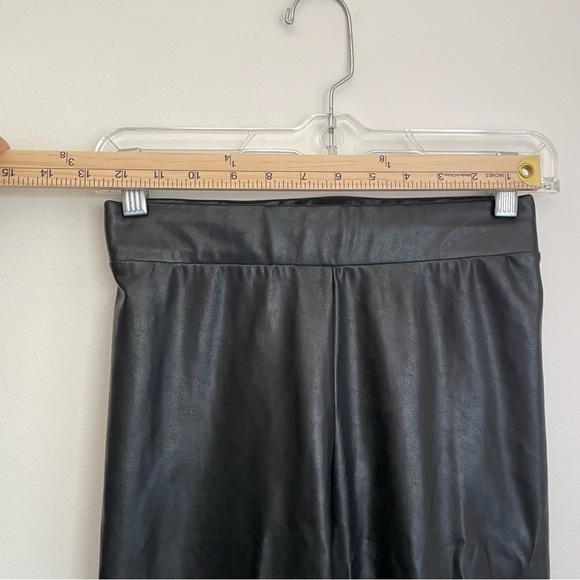Aritzia Ten by Babaton Showcase Pants faux leather leggings skinny black small - Picture 13 of 16